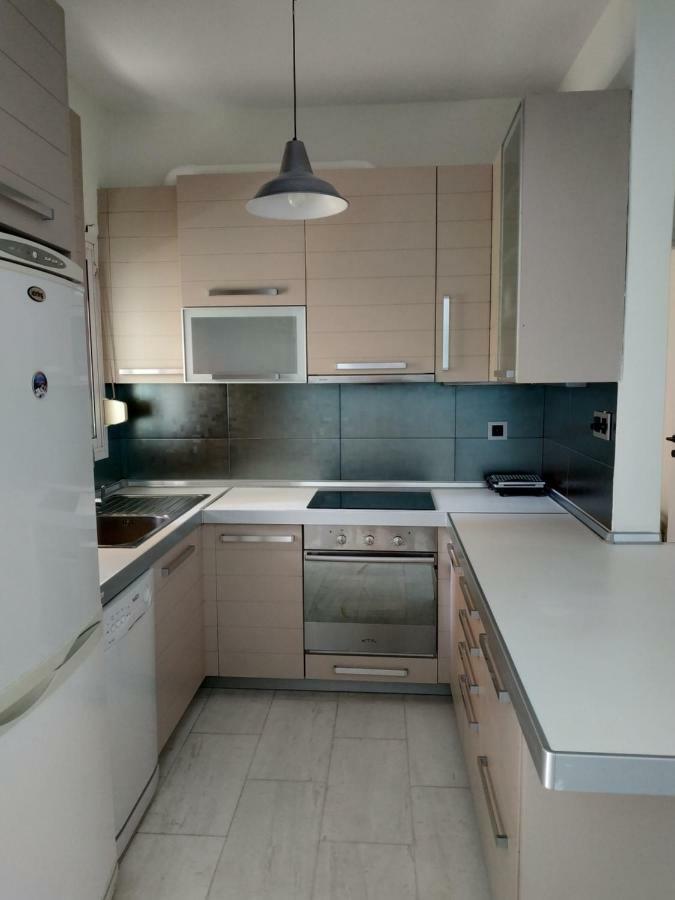 Epavlis Apartment Néa Péramos Exterior foto